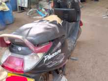 Hero Pleasure 2011 Motorbike