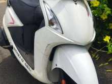 Hero Pleasure 2014 Motorbike