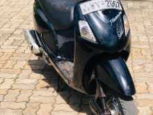 https://riyasewana.com/uploads/hero-plesure-11324364832.jpg