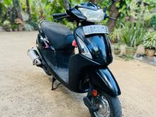 Hero Pleasure 2015 Motorbike
