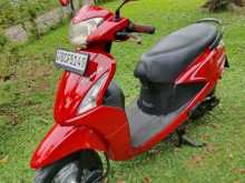 Hero Pleasure 2016 Motorbike