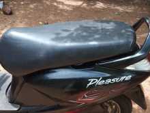 https://riyasewana.com/uploads/hero-plesure-410123913482.jpg