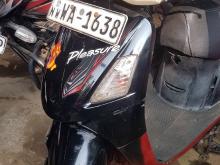 Hero Pleasure 2011 Motorbike