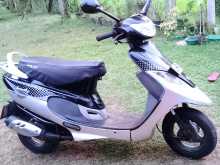 https://riyasewana.com/uploads/hero-scooty-pep-1917304413953.jpg