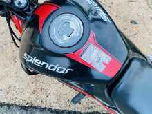 https://riyasewana.com/uploads/hero-splendor-i-1016171522153.jpg