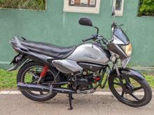 https://riyasewana.com/uploads/hero-splendor-i-9935106995.jpg