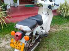 https://riyasewana.com/uploads/hero-super-cub-1718300113962.jpg