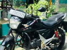 https://riyasewana.com/uploads/hero-xtreme-201033114043.jpg