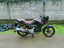 https://riyasewana.com/uploads/hero-xtreme-sport-23702534353.jpg