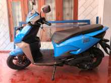 Hero Zoom 2025 Motorbike