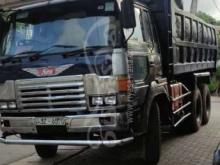 HINO Tipper 2005 Lorry