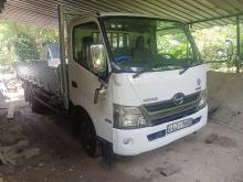 HINO 300 2012 Lorry