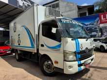 HINO Dutro 2008 Lorry