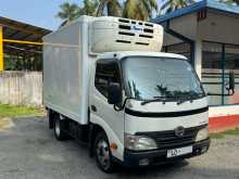 HINO Dutro 2010 Lorry