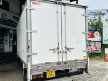 https://riyasewana.com/uploads/hino-feeser-truck-312474817682.jpg