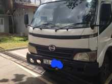 https://riyasewana.com/uploads/hino-hino-2816213323.jpg