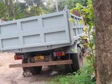 https://riyasewana.com/uploads/hino-tipper-1988-1111270012843.jpg