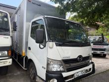 HINO Toyota 2015 Lorry