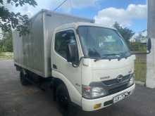 https://riyasewana.com/uploads/hino-truck-2015-2017205212062.jpg