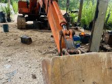 Hitachi EX 120-2 2010 Heavy-Duty