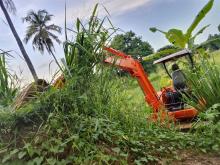 Hitachi 30 2015 Heavy-Duty