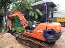 Hitachi Landy Ex 30 2012 Heavy-Duty