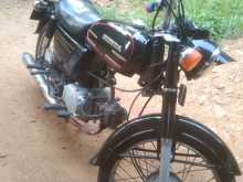 https://riyasewana.com/uploads/holden-cd-belly-3018382713662.jpg