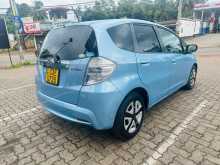 https://riyasewana.com/uploads/holden-gp1-2012-289243012103.jpg