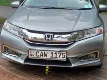 https://riyasewana.com/uploads/holden-honda-grace-2017-178432112391.jpg
