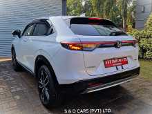 https://riyasewana.com/uploads/holden-vezel-z-grade-783453673.jpg