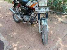 Honda 100 2003 Motorbike