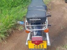 https://riyasewana.com/uploads/honda-125-10154755447369.jpg