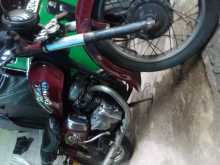 Honda 125 1993 Motorbike
