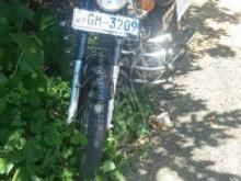 https://riyasewana.com/uploads/honda-125-383625430379.jpg