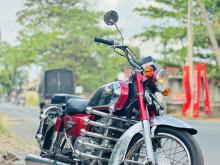 https://riyasewana.com/uploads/honda-125-benly-125033924575.jpg