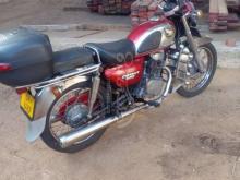 Honda CD125 2004 Motorbike