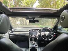 https://riyasewana.com/uploads/honda-2017-2218333717465.jpg