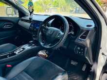 https://riyasewana.com/uploads/honda-2017-vezel-2017-1521042512083.jpg