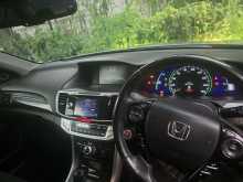 https://riyasewana.com/uploads/honda-accord-12142740195.jpg