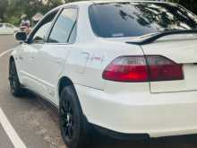 https://riyasewana.com/uploads/honda-accord-12144158164.jpg