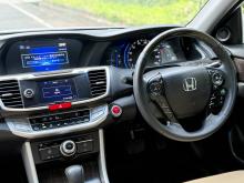 https://riyasewana.com/uploads/honda-accord-2-0l-1415473717565.jpg
