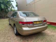 https://riyasewana.com/uploads/honda-accord-2004-48272912133.jpg