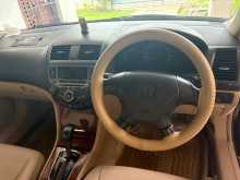 https://riyasewana.com/uploads/honda-accord-2007-1012195212683.jpg