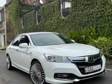 https://riyasewana.com/uploads/honda-accord-2013-29393712692.jpg