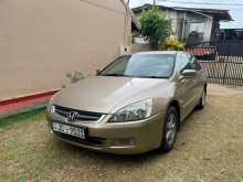 https://riyasewana.com/uploads/honda-accord-automatic-2004-207560912533.jpg