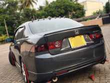 https://riyasewana.com/uploads/honda-accord-cl7-2004-248285712133.jpg