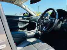 https://riyasewana.com/uploads/honda-accord-ex-165705364.jpg