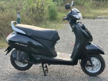 https://riyasewana.com/uploads/honda-activa-159572524651.jpg