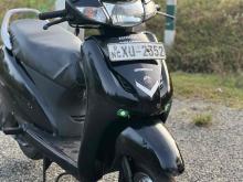 https://riyasewana.com/uploads/honda-activa-159572524913.jpg