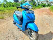 https://riyasewana.com/uploads/honda-activa-201008434951.jpg